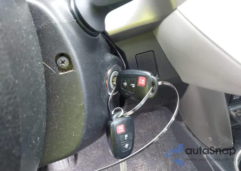 2015 Toyota Rav4 Le z USA, uszkodzony, nr VIN 2T3BFREV0FW235289